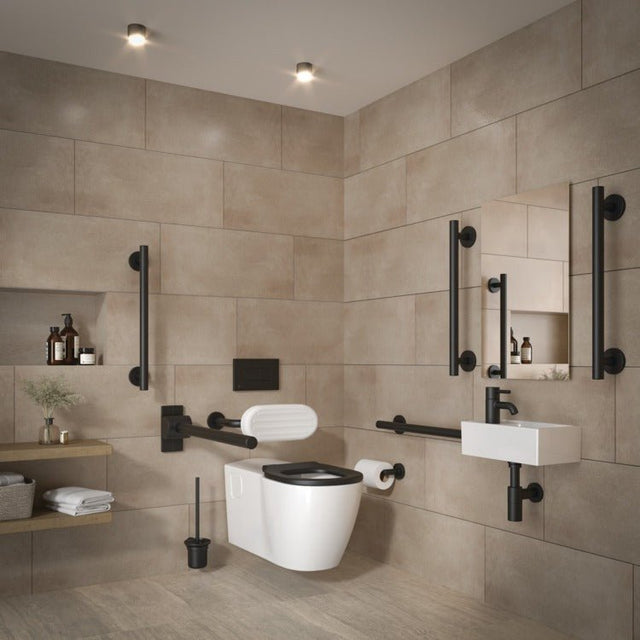 Armitage Shanks Concept Freedom Wall Mounted WC Doc M Pack with Black Rails Left Hand - E3366XG - TAP 'N' SHOWER