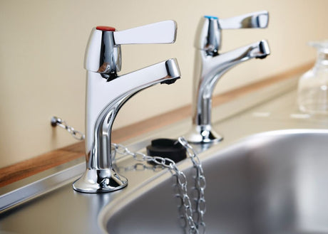 Armitage Shanks Alterna 21 Range - TAP 'N' SHOWER