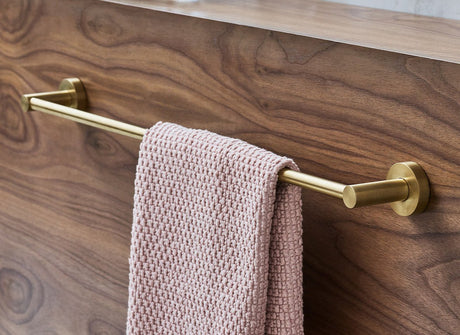 Britton Hoxton Range - TAP 'N' SHOWER