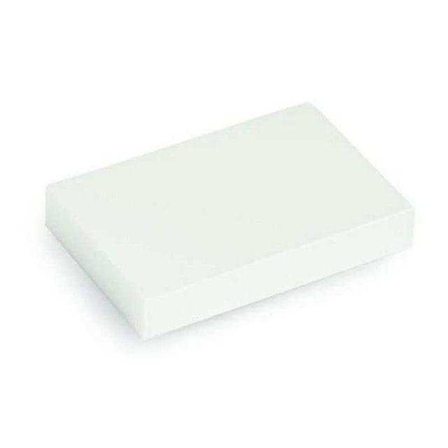 Britton Shoreditch Minerva white worktop with smooth, bright, non-porous surface resistant to stains and bacteria.
