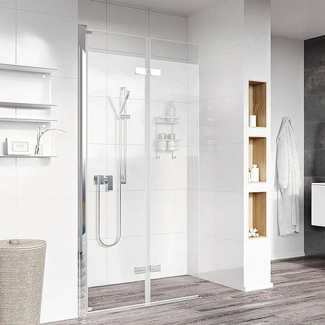 Roman Innov8 Bi-fold 900mm x 1967mm Clear Wetroom Screen - N2VC913S