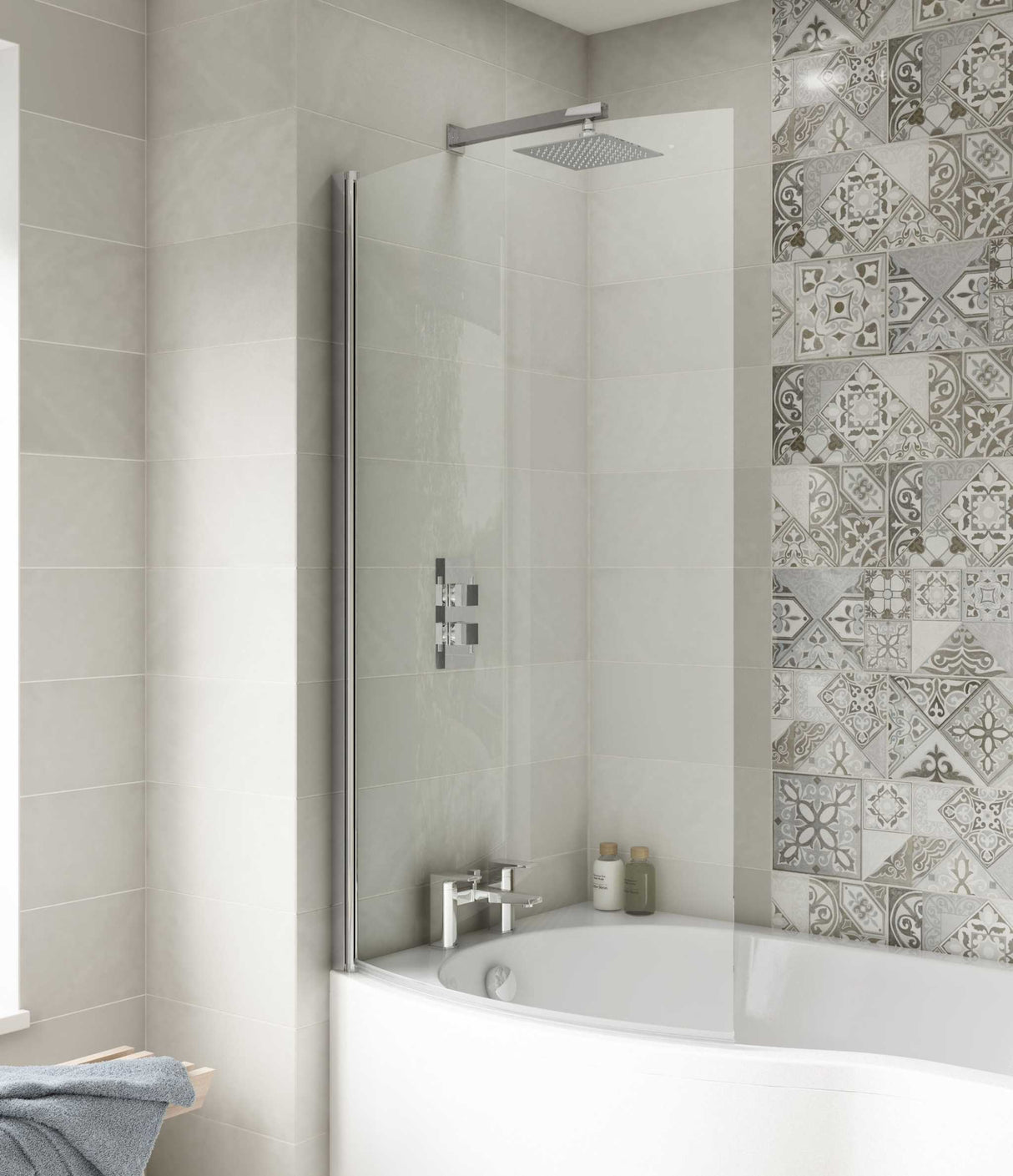Nuie Curved Bath Screens Polished Chrome Contemporary B-Bath Screen - 